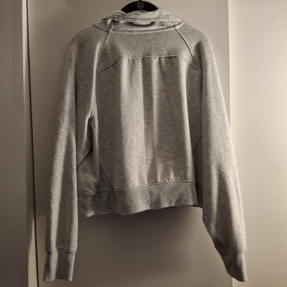 Danskin Womem's Gray Polo Collar Cropped Sweatshirt - Picture 2 of 9